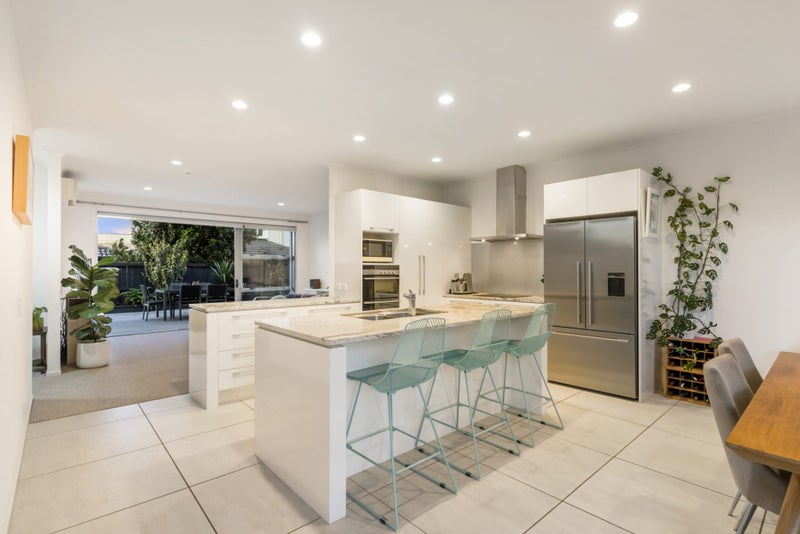 14 Galway Bay Terrace, Stonefields, Auckland - Carousel 1