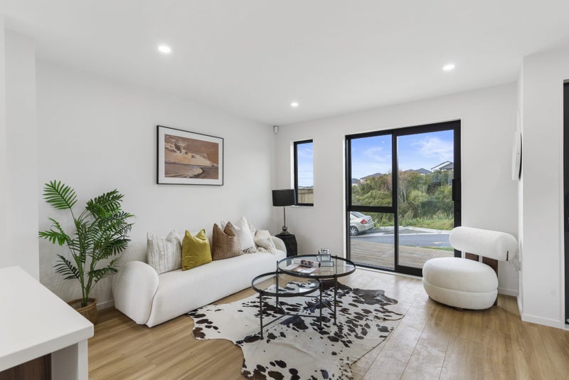23 Sagitta Drive, Flat Bush, Auckland - Carousel 1