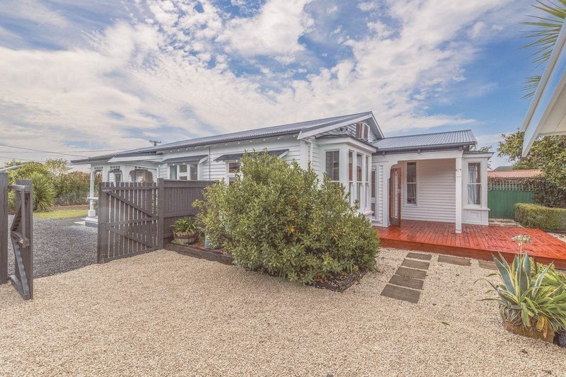 41 Stapletons Road, Richmond, Christchurch - Carousel 1