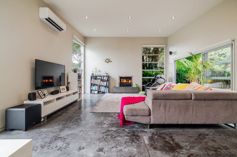 123B Maxwells Line, Awapuni, Palmerston North - Carousel 2