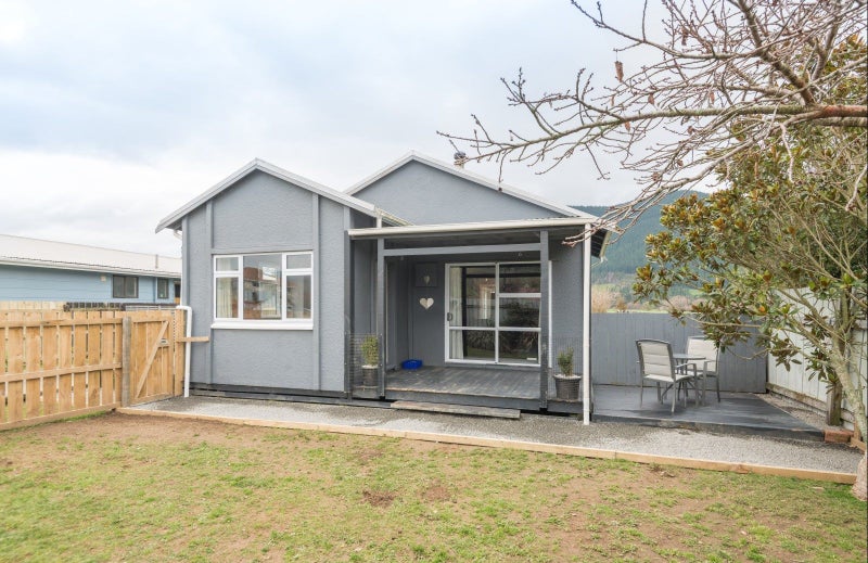 6746 State Highway 6, Rai Valley - Carousel 1