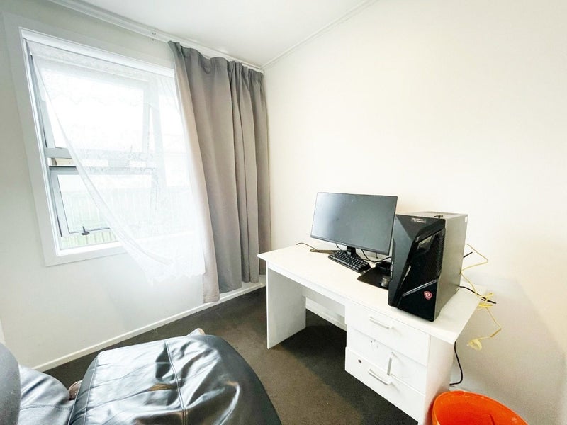 40 Capstick Road, Otara, Auckland - Carousel 13