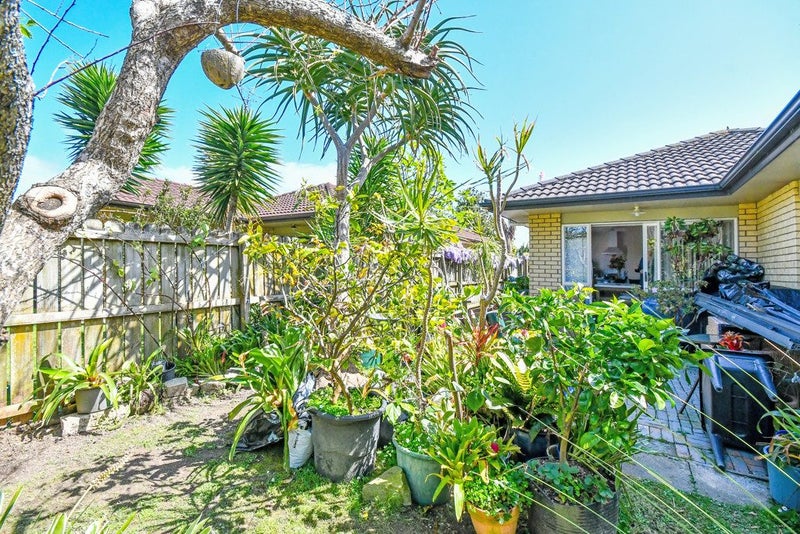 5 Clare Place, Favona, Auckland - Carousel 15