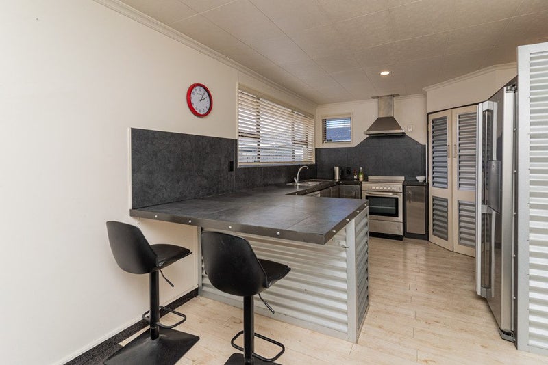 42A Pascal Street, Palmerston North, Palmerston North - Carousel 2