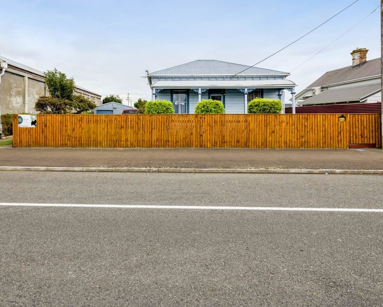 82 Union Street, Hawera - Carousel 1