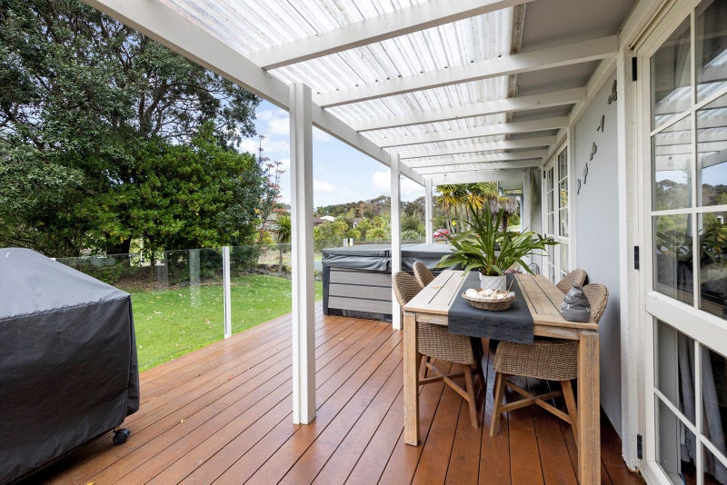403 Whangaparaoa Road, Stanmore Bay, Whangaparaoa - Carousel 3