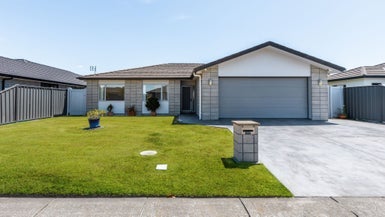 40 Drake Crescent, Awatoto, Napier - Carousel 1