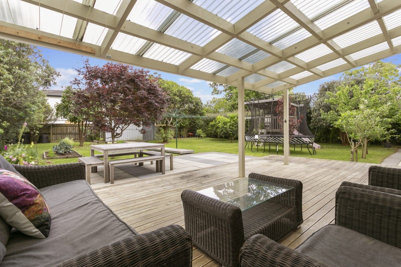 5 Browns Avenue, Pakuranga, Auckland - Carousel 2