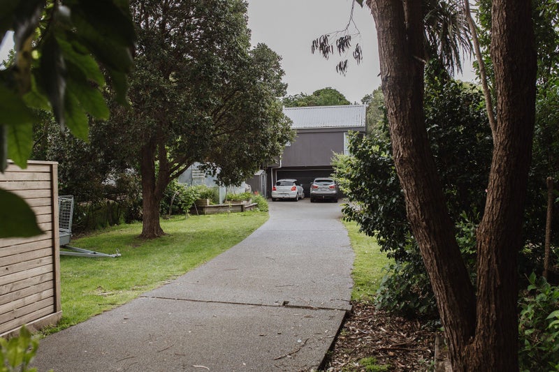 7 Matai Road, Raumati South, Paraparaumu - Carousel 1