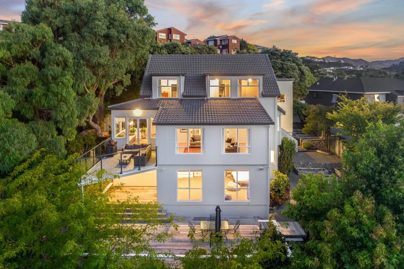 24 Sailmaker Close, Whitby, Porirua - Carousel 2