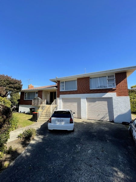 113 Highcliff Road, Shiel Hill, Dunedin - Carousel 1