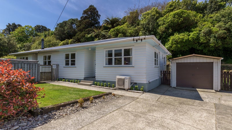 3/16B Redwood Ave, Tawa, Wellington - Carousel 1