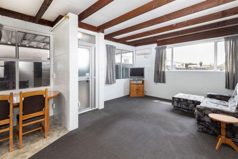 3/194 SCOTT ST, Redwoodtown, BLENHEIM - Carousel 2
