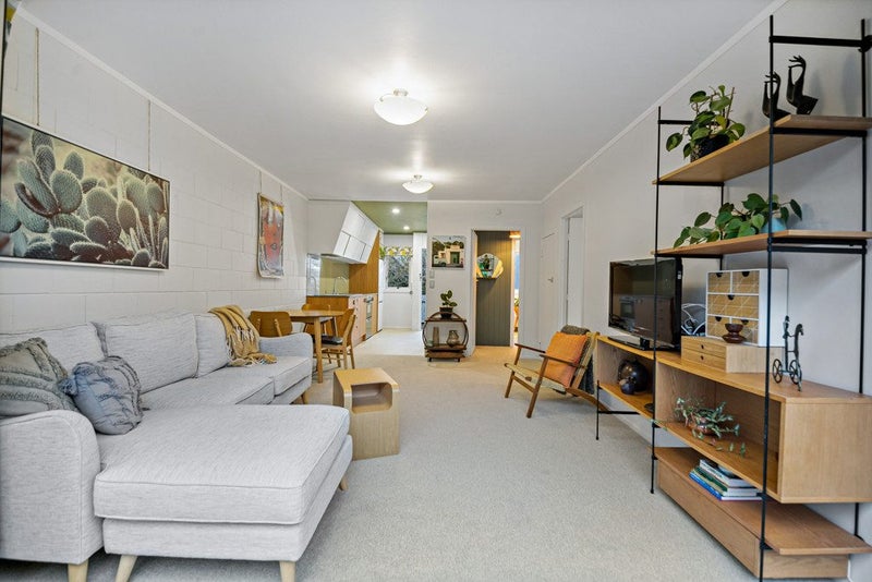 3/11 Harding Avenue, Mount Wellington, Auckland - Carousel 2