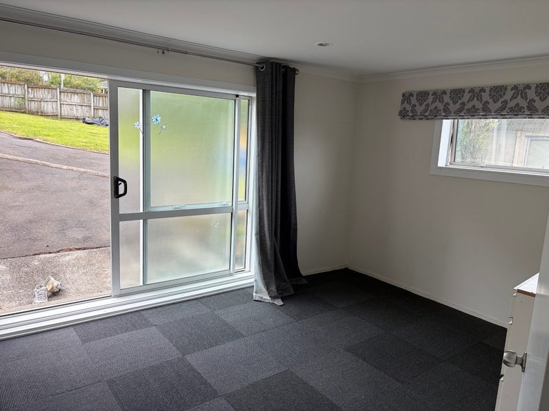 96 Lake Road, Northcote, Auckland - Carousel 2