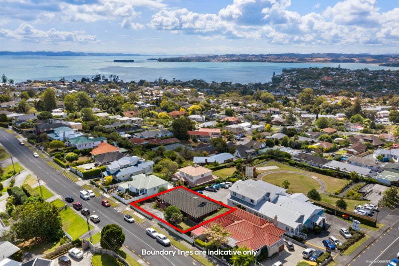 31 Mellons Bay Road, Mellons Bay, Auckland - Carousel 2