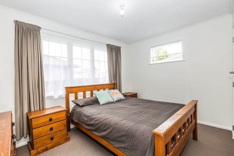 6A Greenhaven Avenue, Opaheke, Papakura - Carousel 2