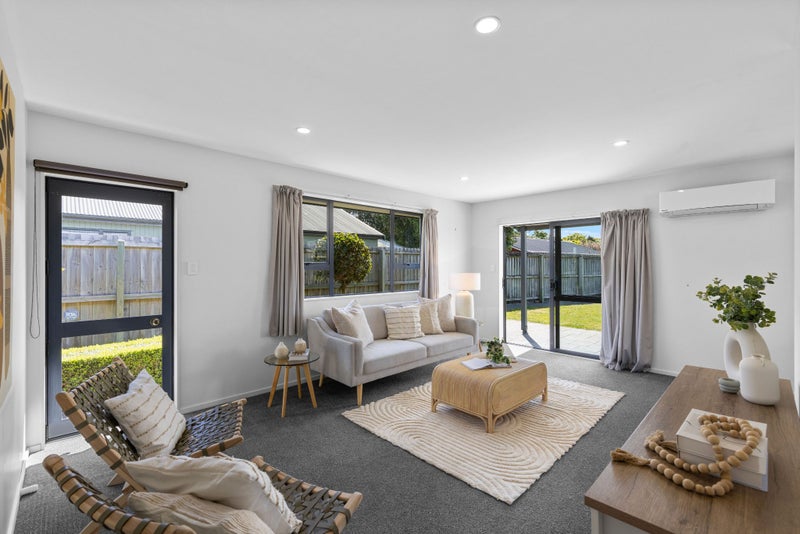 5B Sylvia Street, Parklands, Christchurch - Carousel 2