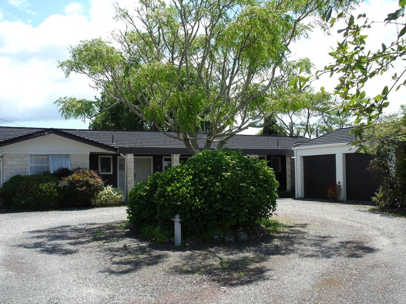 8 Norma Place, Riverlea, Hamilton - Carousel 1