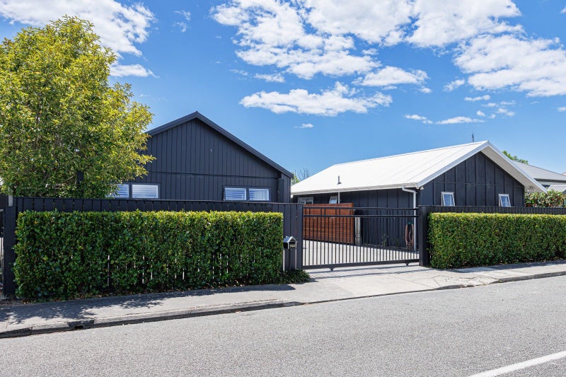 702 Oak Road, Akina, Hastings - Carousel 1