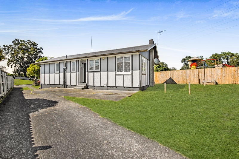 1/17 Cooper Crescent, Ōtara, Auckland - Carousel 1