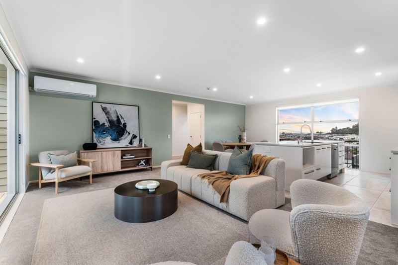 38 Magma Crescent, Stonefields, Auckland - Carousel 1