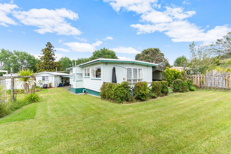 8 Depot Road, Paparoa - Carousel 1