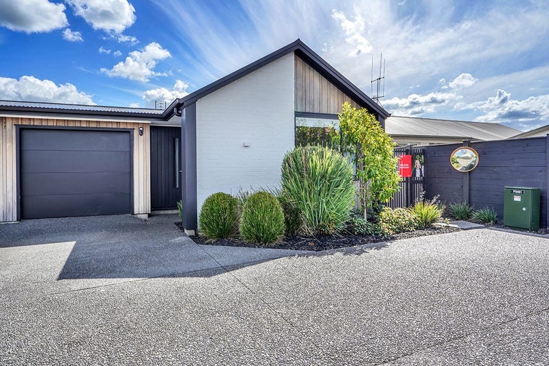 1/137 Beerescourt Road, Beerescourt, Hamilton - Carousel 1