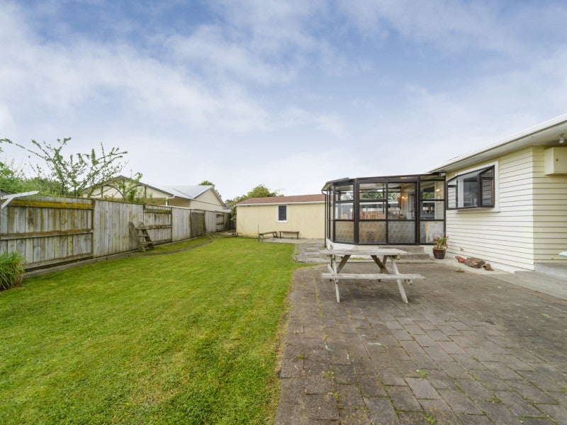 9 Hurley Place, Awapuni, Palmerston North - Carousel 16