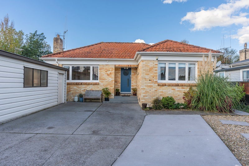 210 Nixon Street, Hamilton East, Hamilton - Carousel 2