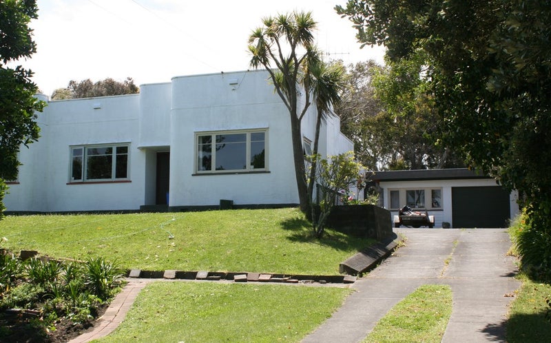 4 Caius Avenue, Gonville, Whanganui - Carousel 13