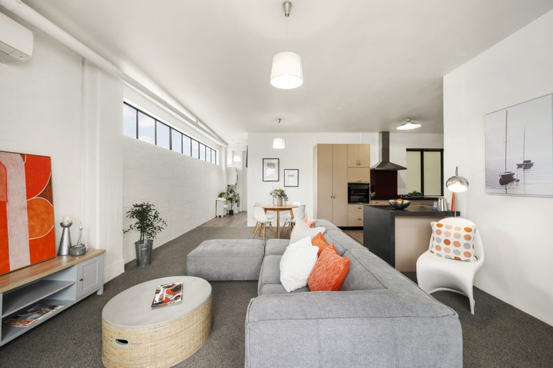 18/125 Thorndon Quay, Pipitea, Wellington - Carousel 1