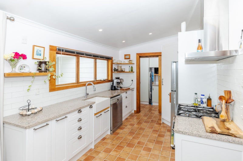 32 Marshall Street, Fairfield, Hamilton - Carousel 1