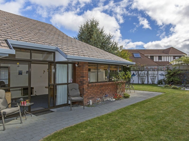 15A Rossiter Avenue, Waterloo, Lower Hutt - Carousel 2