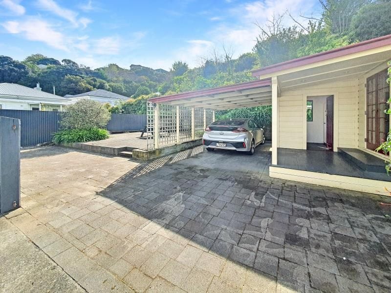 161 Normans Lane, Napier South, Napier - Carousel 2