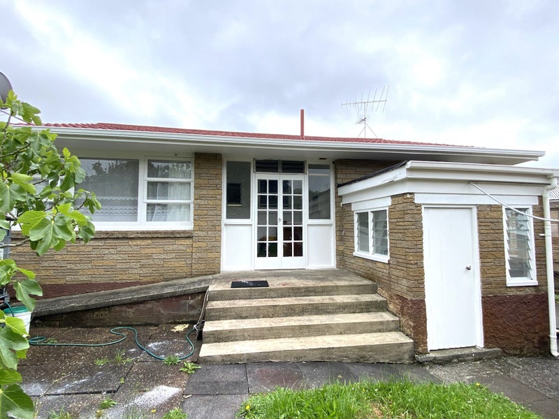5 Benders Avenue, Hillcrest, Auckland - Carousel 1