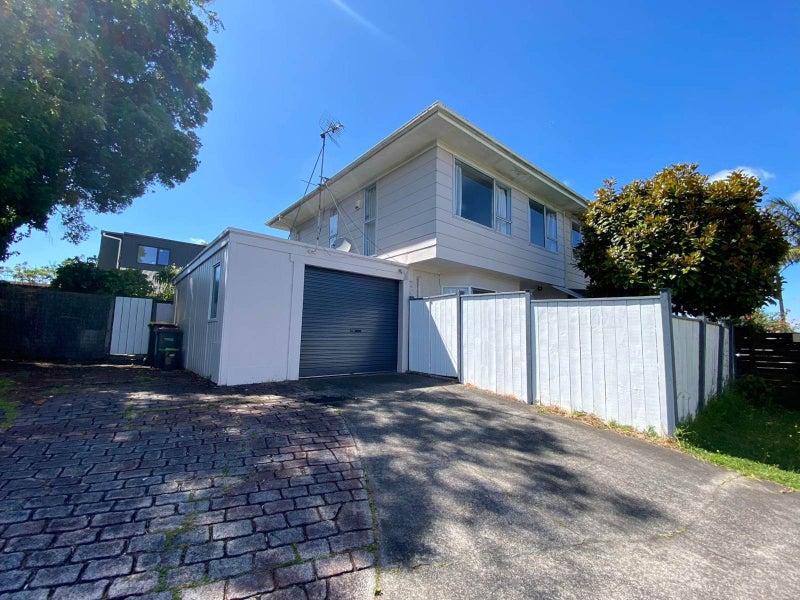 1/125 Gills Road, Bucklands Beach, Auckland - Carousel 1