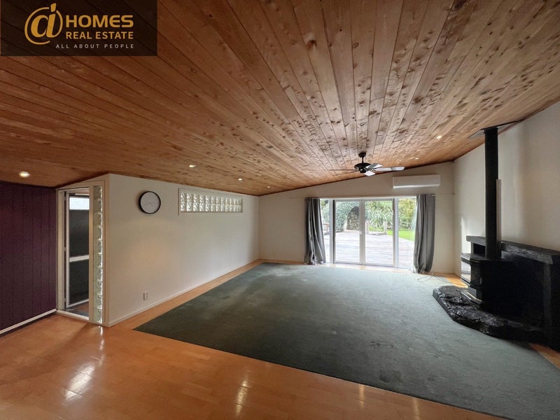 32 Oraha Road, Kumeu - Carousel 1