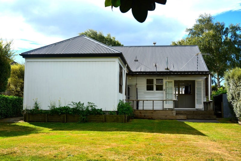 175 Aorangi Road, Bryndwr, Christchurch - Carousel 1
