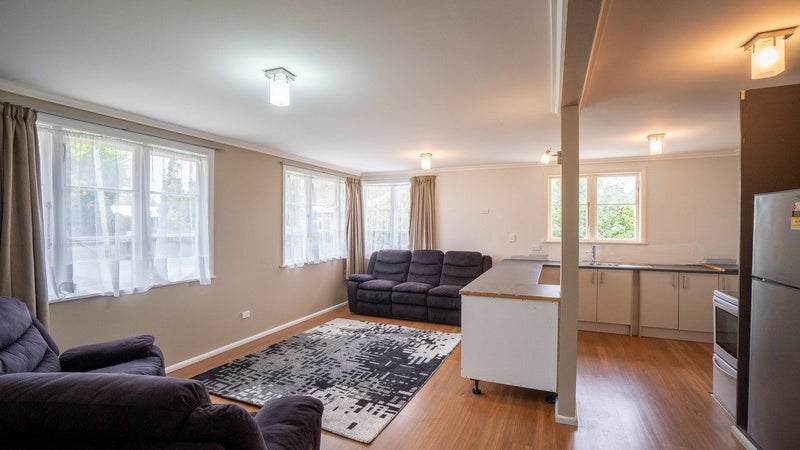 84 Maxwells Line, Awapuni, Palmerston North - Carousel 2