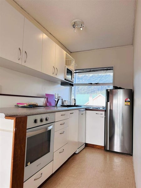 703/131 Brougham Street, Mount Victoria, Wellington - Carousel 11