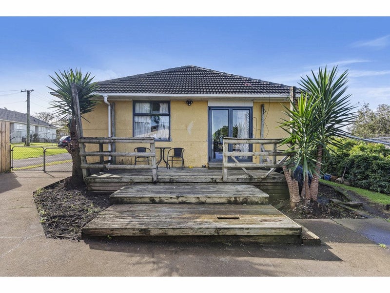 1 Bardia Road, Panmure, Auckland - Carousel 1
