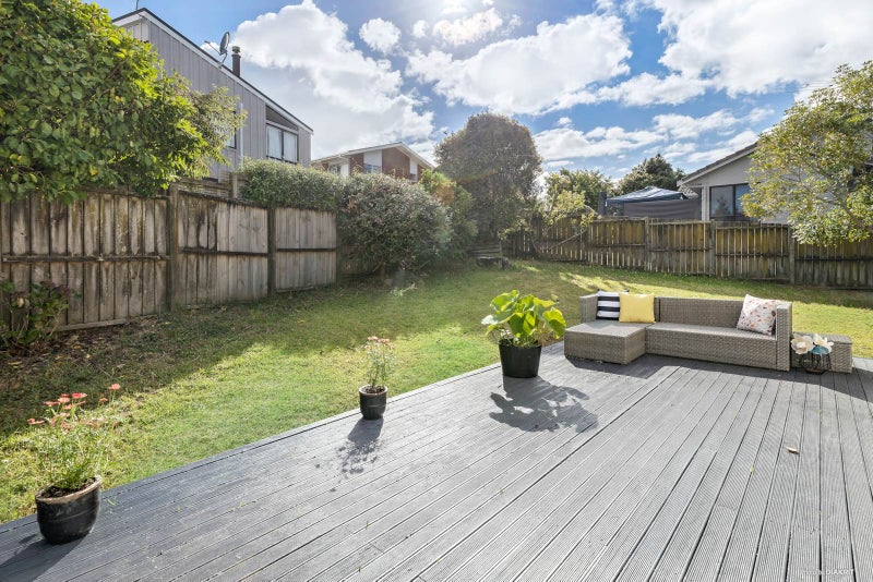 23 Lewisham Street, Highland Park, Auckland - Carousel 2