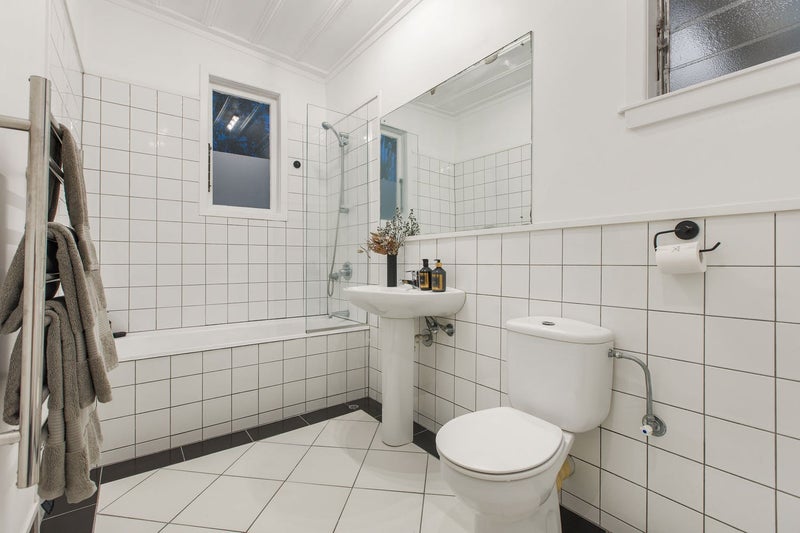 77 Sussex Street, Grey Lynn, Auckland - Carousel 7