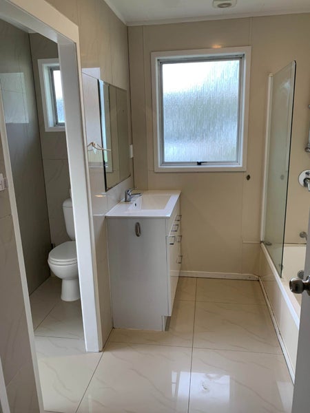 34 Waari Avenue, Sunnyvale, Auckland - Carousel 8