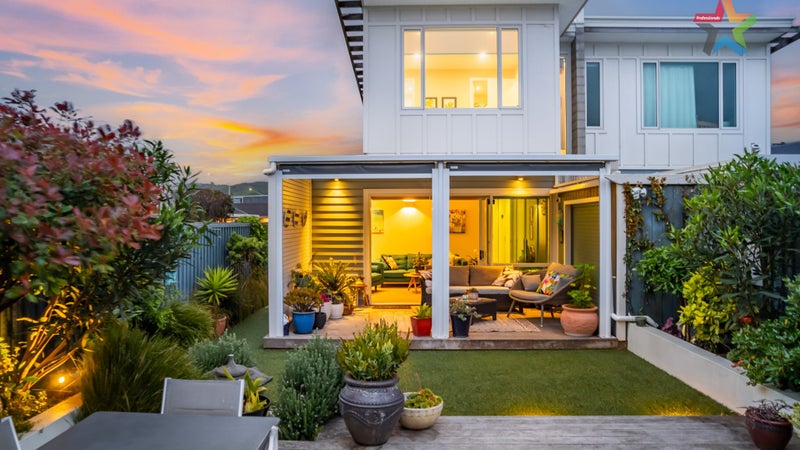 6A Nelson Street, Petone, Lower Hutt - Carousel 1