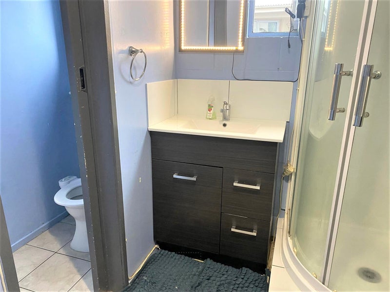 2/43A Merton Street, Trentham, Upper Hutt - Carousel 5