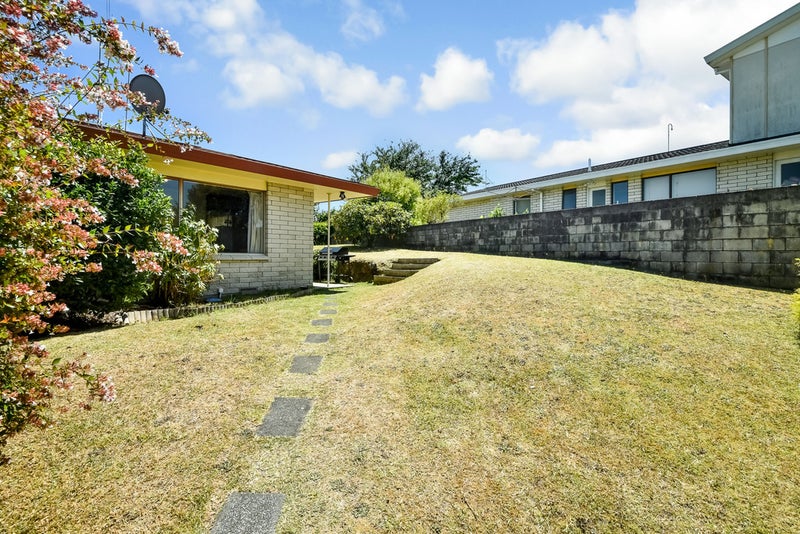 32 Waimapu Street, Greerton, Tauranga - Carousel 12
