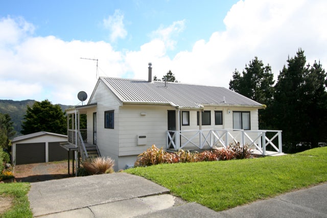 171 Maungaraki Road, Korokoro, Lower Hutt - Carousel 2