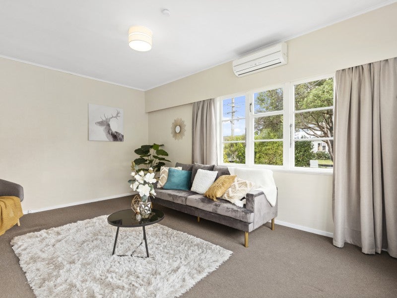 6 Durham Crescent, Fairfield, Lower Hutt - Carousel 2